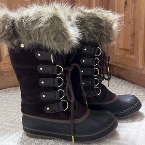 Sorel Brown/Black Snow Boots